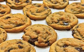 chocolate chip cookies