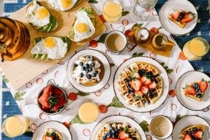 Waterfront brunch in the Hudson Valley